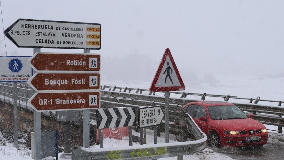 Hasta 30 centímetros de nieve y vientos de 80 kilómetros en toda Castilla y León, excepto Valladolid-- ICAL