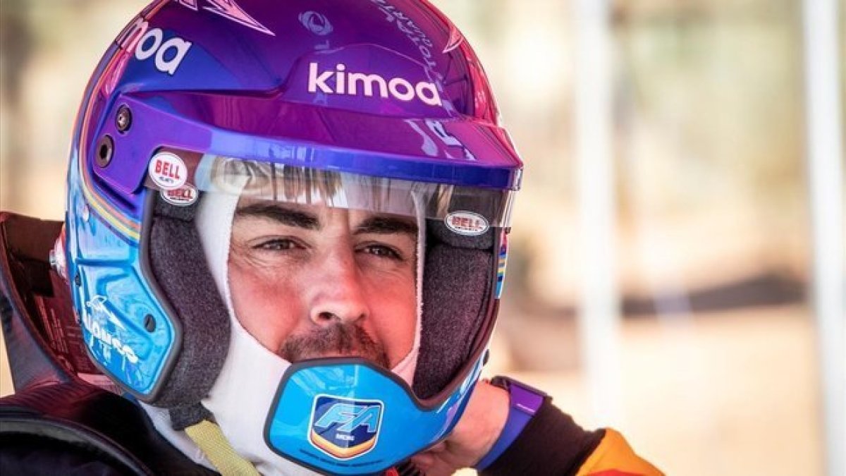 Fernando Alonso, durante la prueba de su Toyota en Suráfrica.-