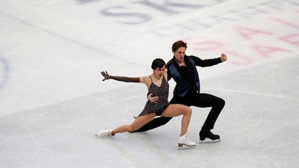 Sara Hurtado y Kirill Khallavin en acción en Japón, la semana pasada.-