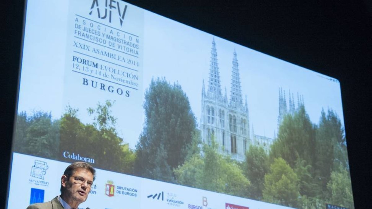Apertura de la XXIX Asamblea anual de la Asociación de Jueces y Magistrados ‘Francisco de Vitoria’, con la presencia del ministro de Justicia, Rafael Catalá-Ical