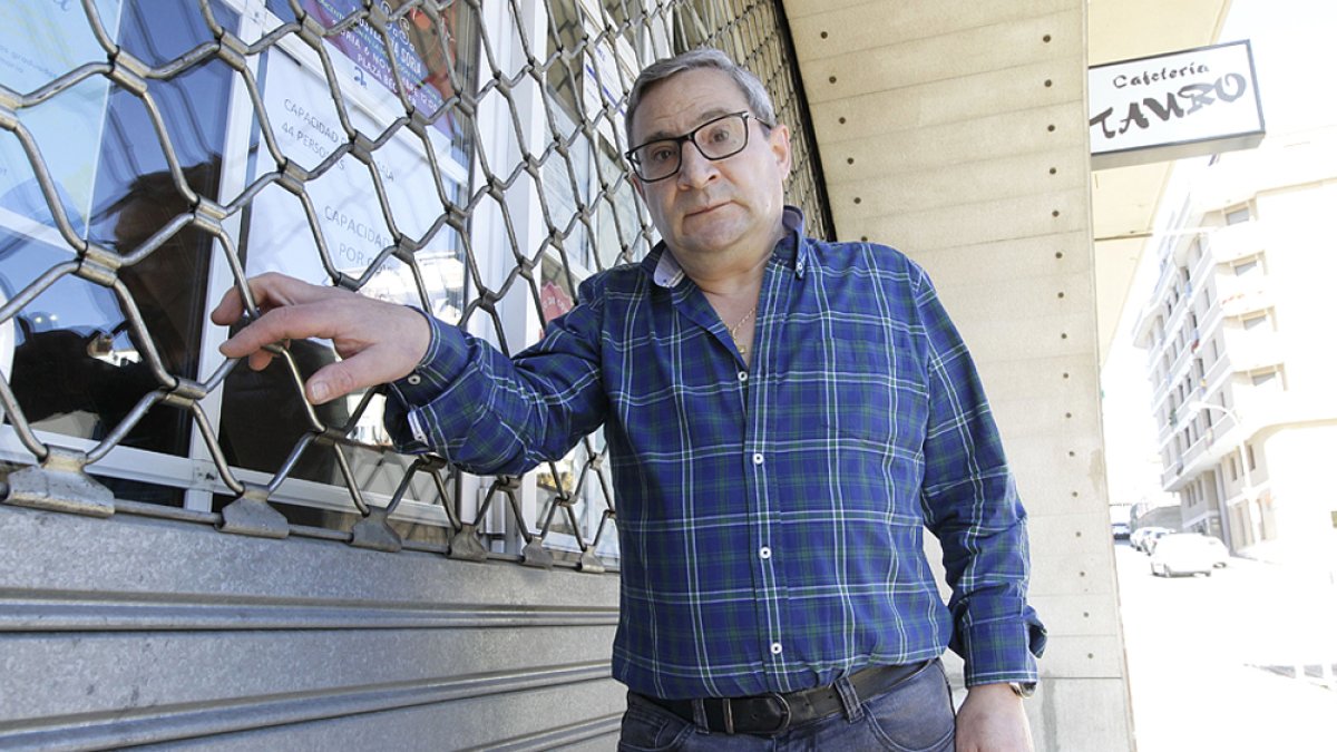 Julio Antón Cacho, del Bar Tauro.-LAT