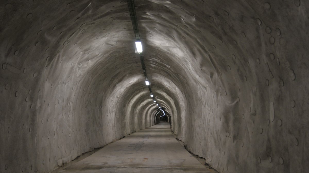 Interior de la galería de evacuación del Piqueras. HDS