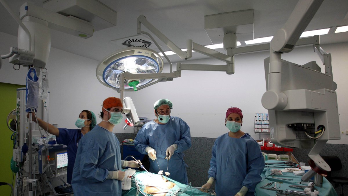 Quirófano en un hospital de la Comunidad.-ICAL