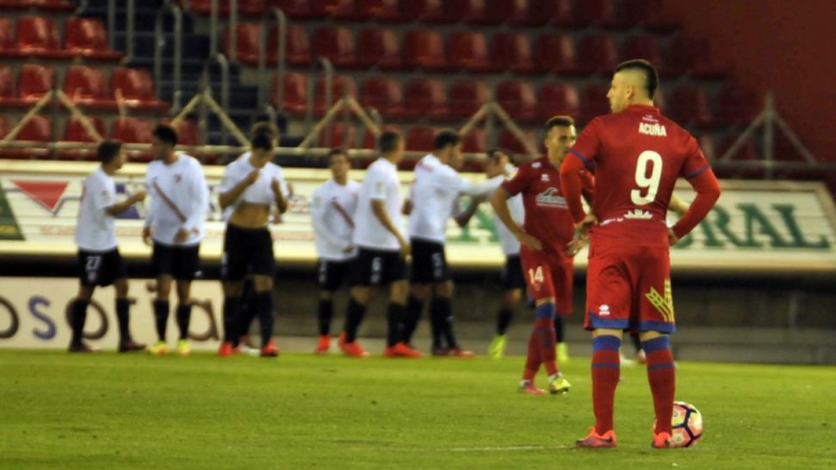 El Numancia encajaba ante el Sevilla Atlético la segunda derrota en Los Pajaritos y la tercera en lo que va de temporada.-Diego Mayor