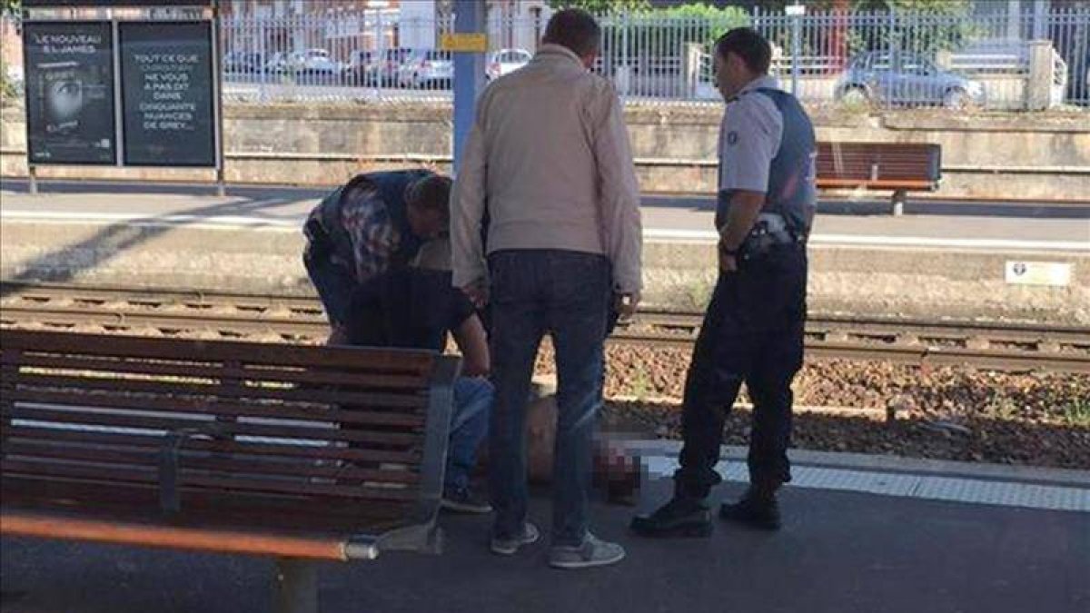 Trasladan a París al autor del ataque del tren, fichado por terrorismo-Foto: EFE