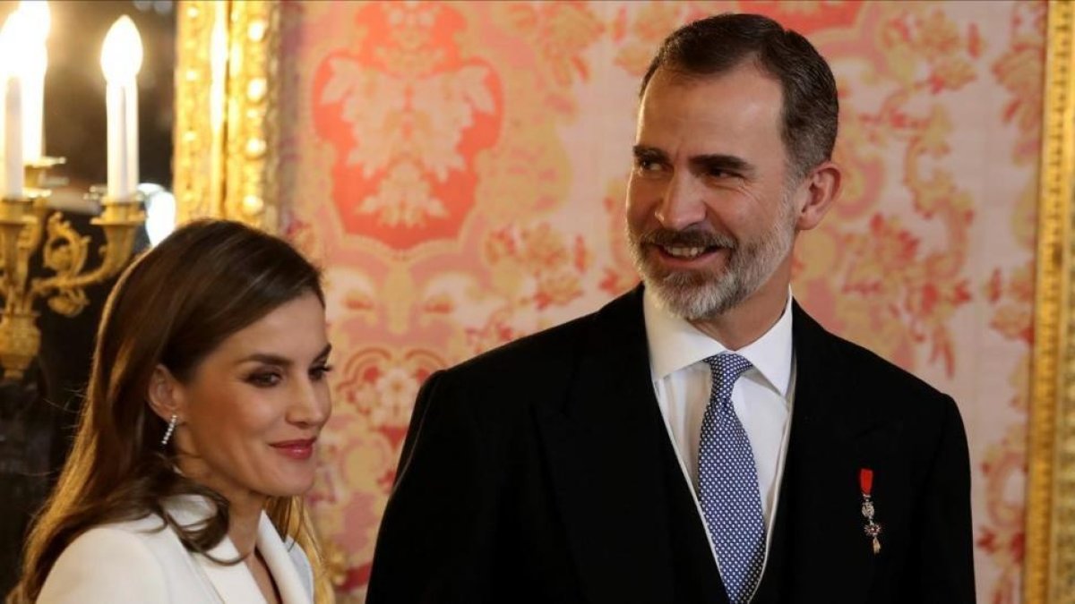 Felipe VI y la reina Letizia-EFE / J.J. GUILLÉN