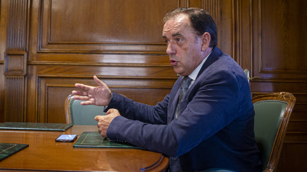 Benito Serrano - MARIO TEJEDOR