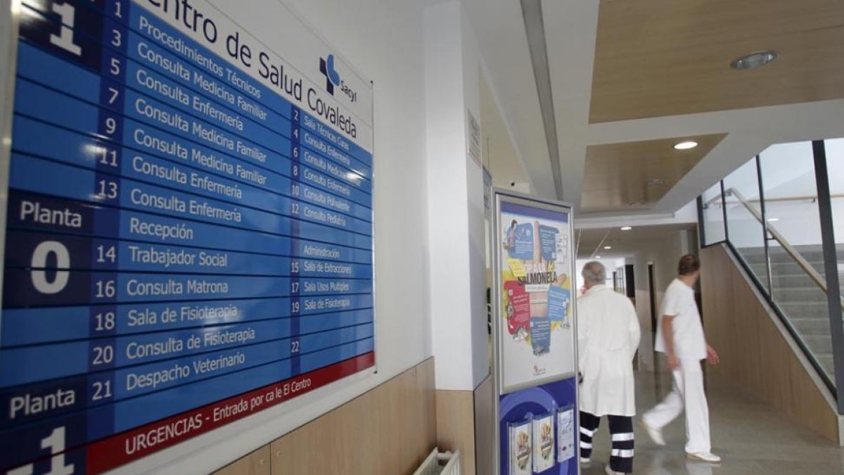 Interior del centro de salud de Covaleda.-L.A.T.