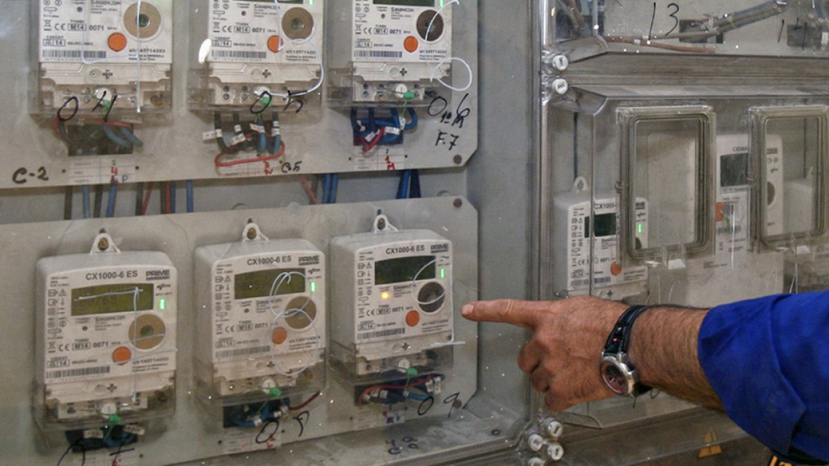 Contadores de electricidad. MARIO TEJEDOR