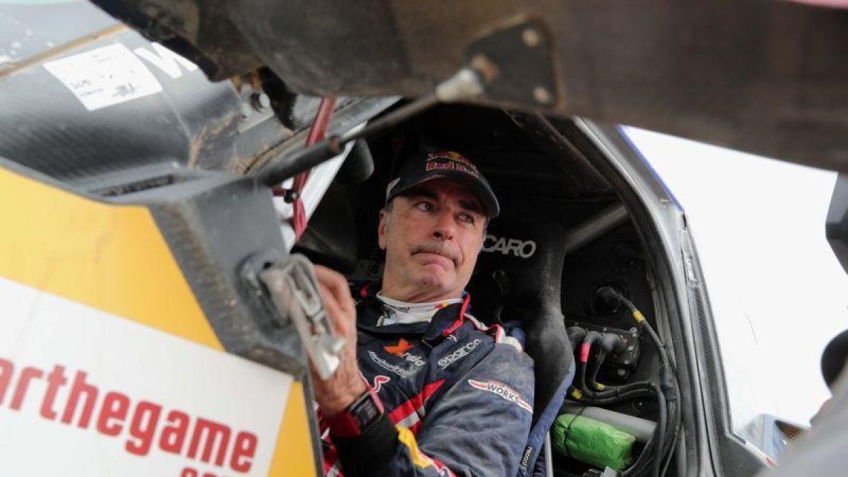 Carlos Sainz, en el Dakar.-EFE