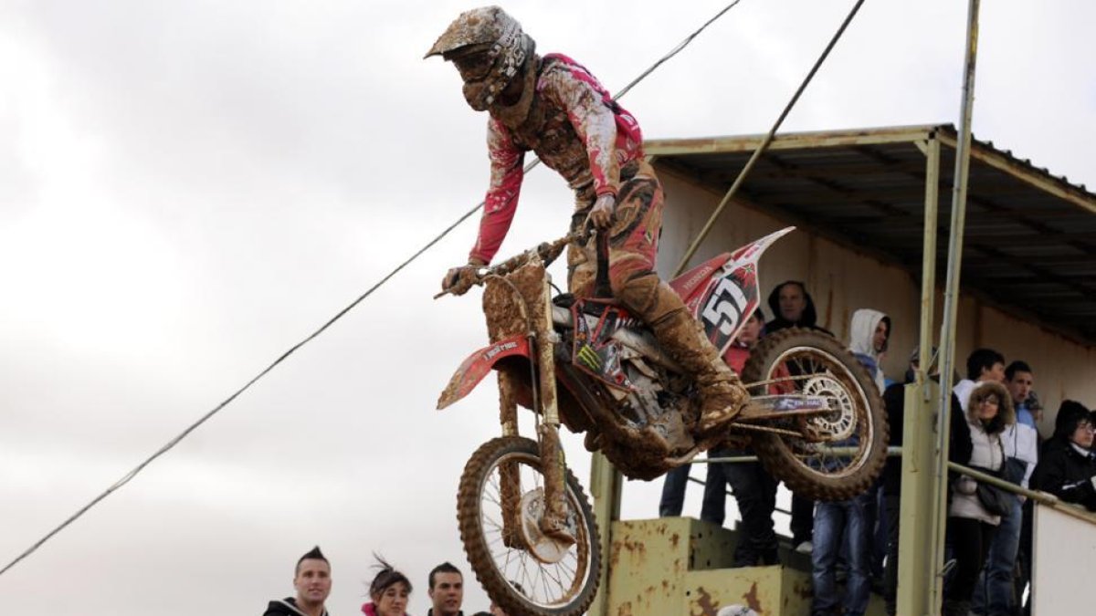 Un piloto durante una prueba en Cabeza Perro.-DIEGO MAYOR