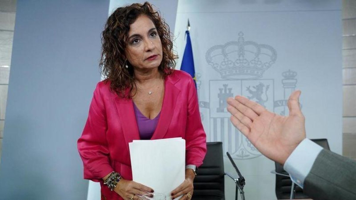 La ministra de Hacienda, Maria Jesús Monteo, en una imagen de archivo. /-JOSÉ LUIS ROCA