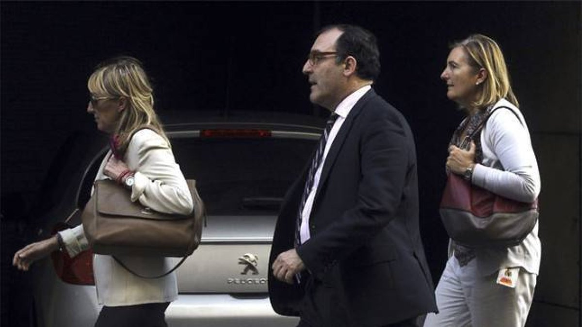 El juez Eloy Velasco a su llegada a la Audiencia Nacional, el pasado octubre, durante el proceso de la operación Púnica.-EFE