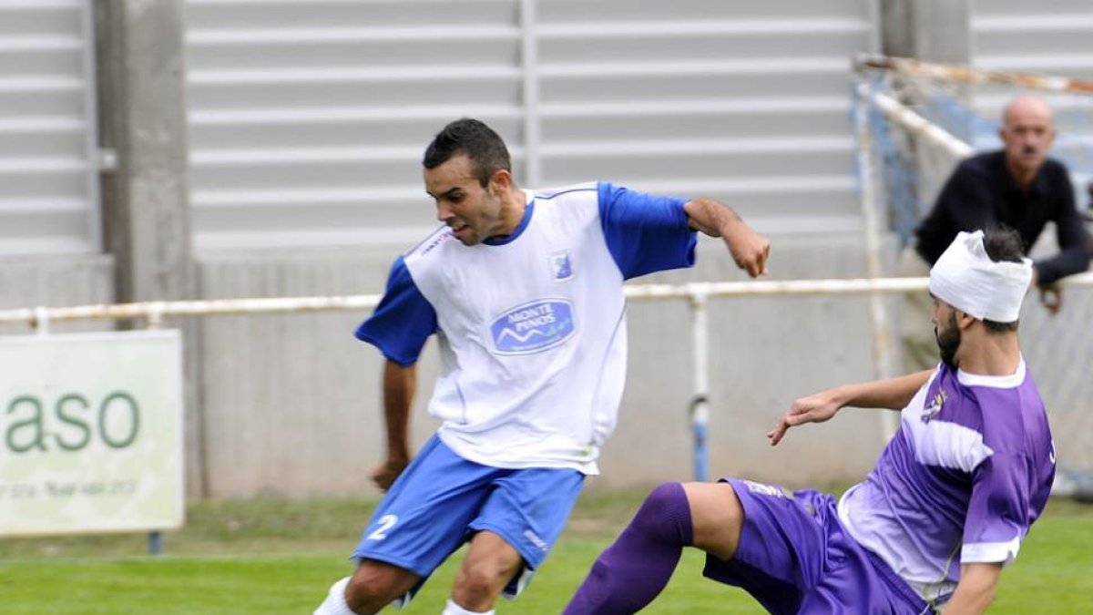 Nacho Lobera en un partido de esta temporada.-Diego Mayor