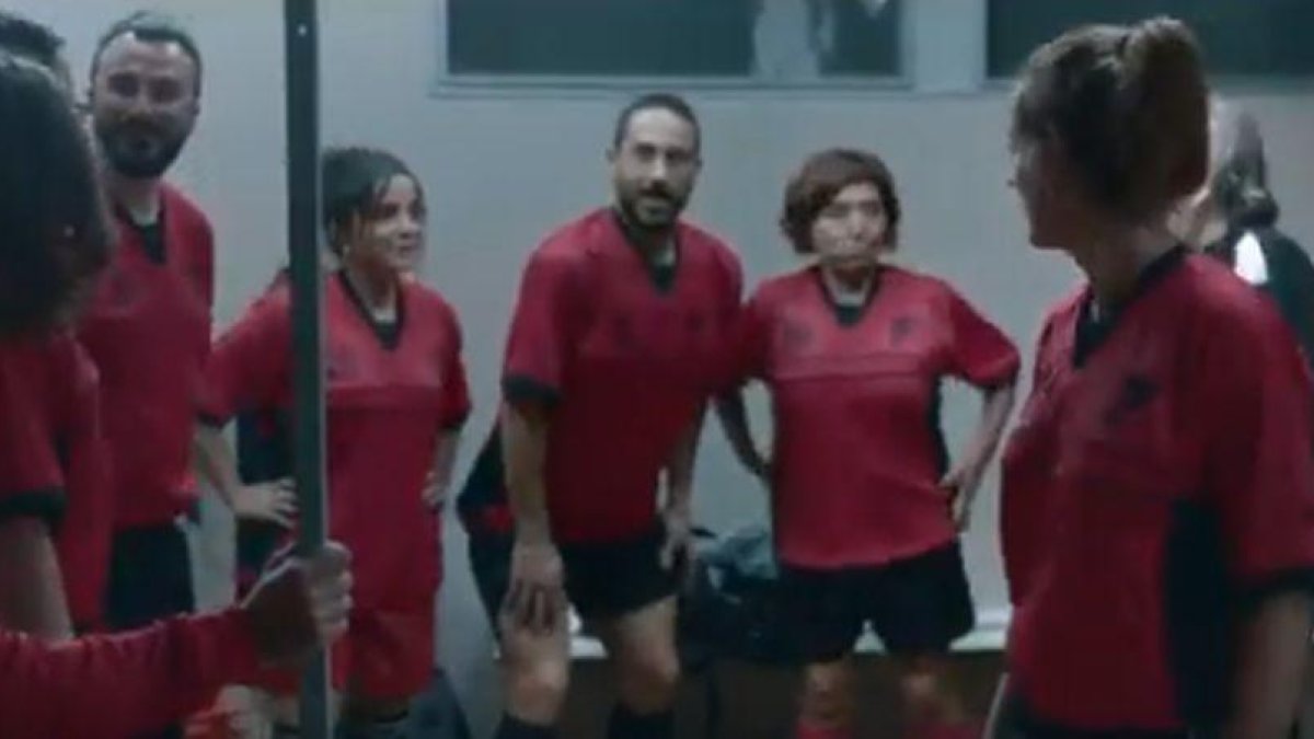 Vídeo de la CUP ’La roja ingovernable’.-CUP
