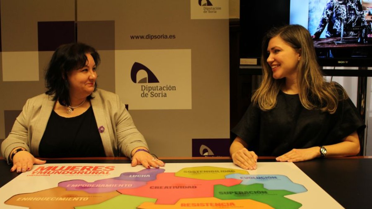 Eva Muñoz y Natalia Kovalova.-HDS