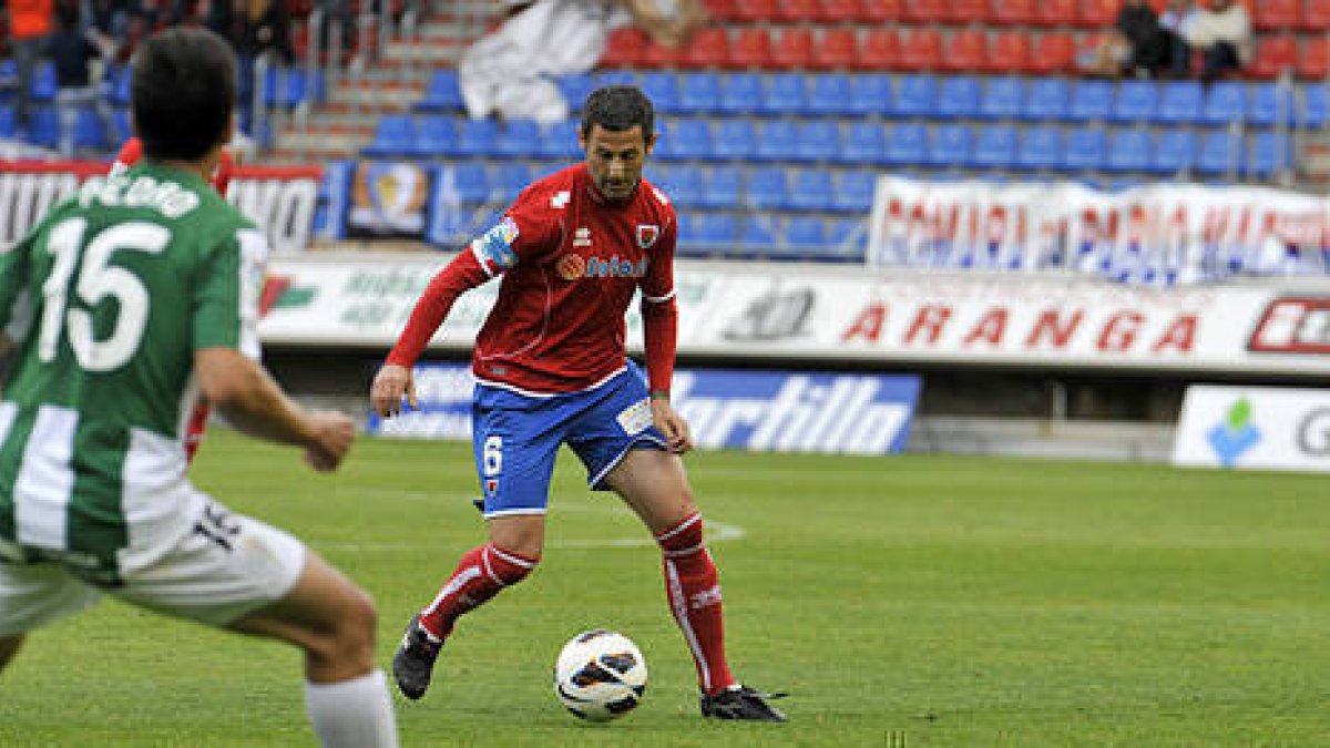 El Numancia ganó en la despedida de Nagore como jugador rojillo. / DIEGO MAYOR-