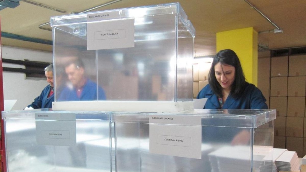 Las urnas esperan-EUROPA PRESS