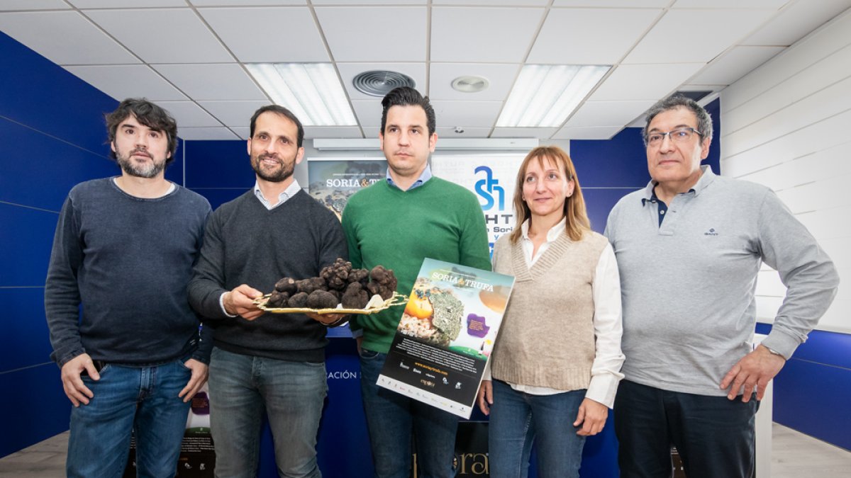 Presentación de la VIII edición de las jornadas 'Soria y trufa' de Asohtur. GONZALO MONTESEGURO