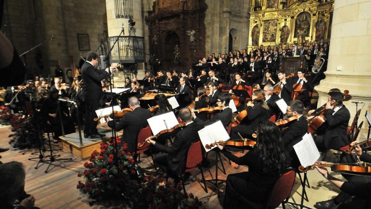 Concierto en la concatedral de San Pedro, ayer.-Valentín Guisande