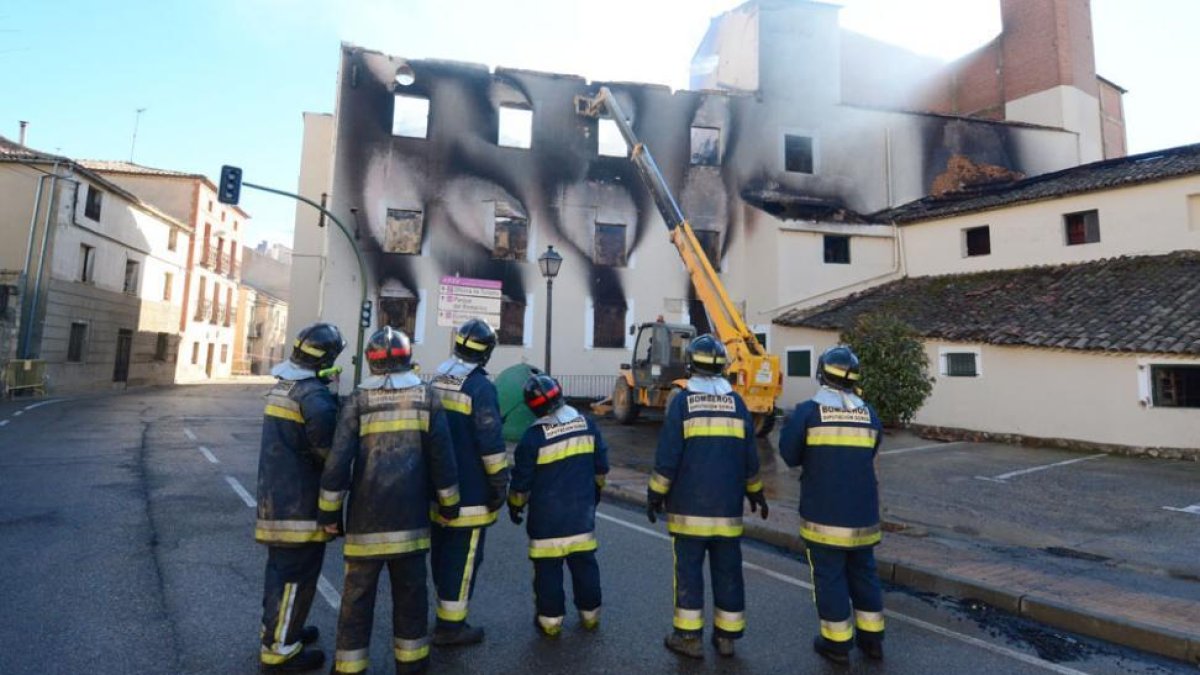 Incendio en San Esteban de Gormaz-A. M.