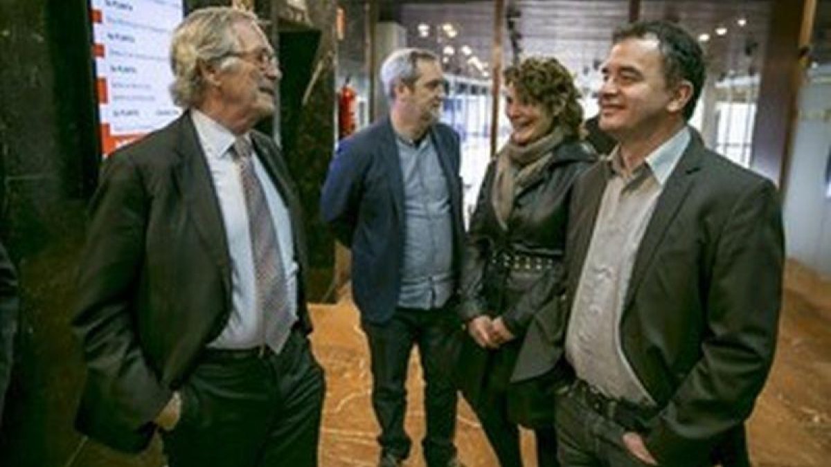 -EL PERIÓDICO
