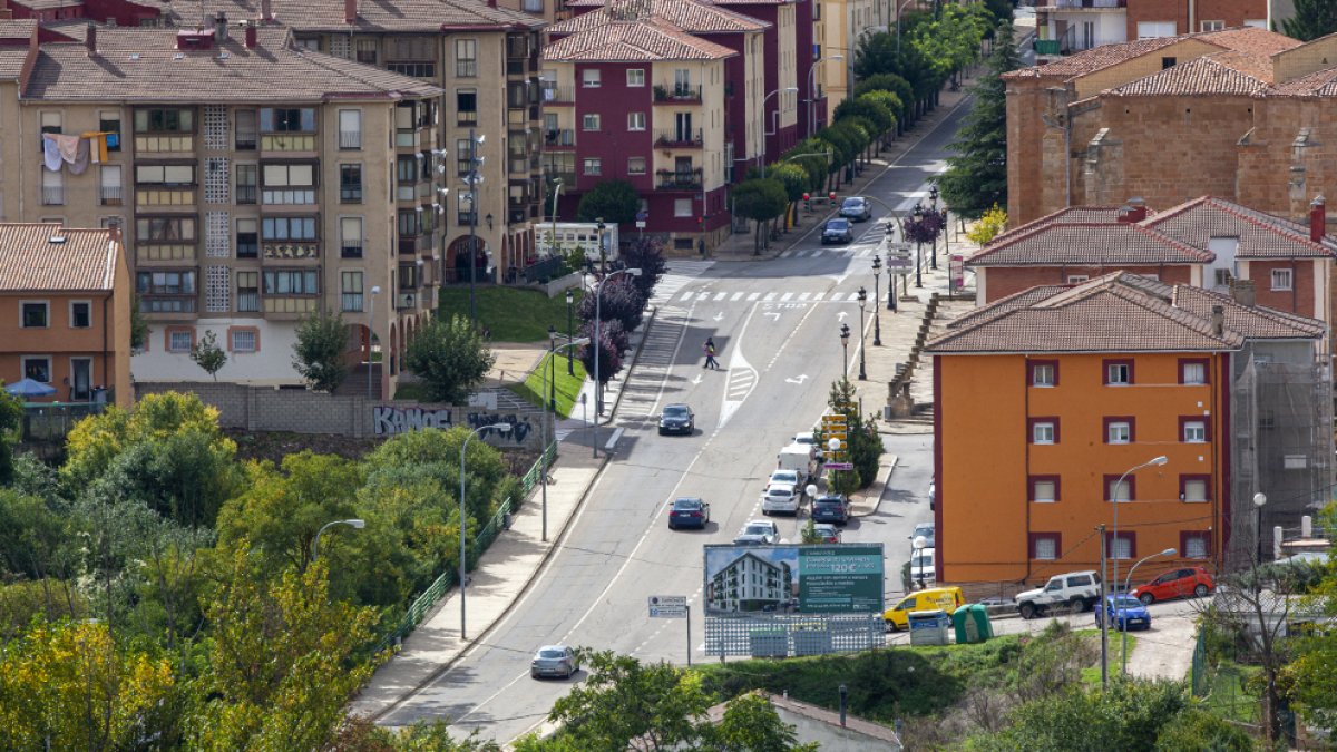 Travesía a la altura de la Concatedral de San Pedro.-MARIO TEJEDOR