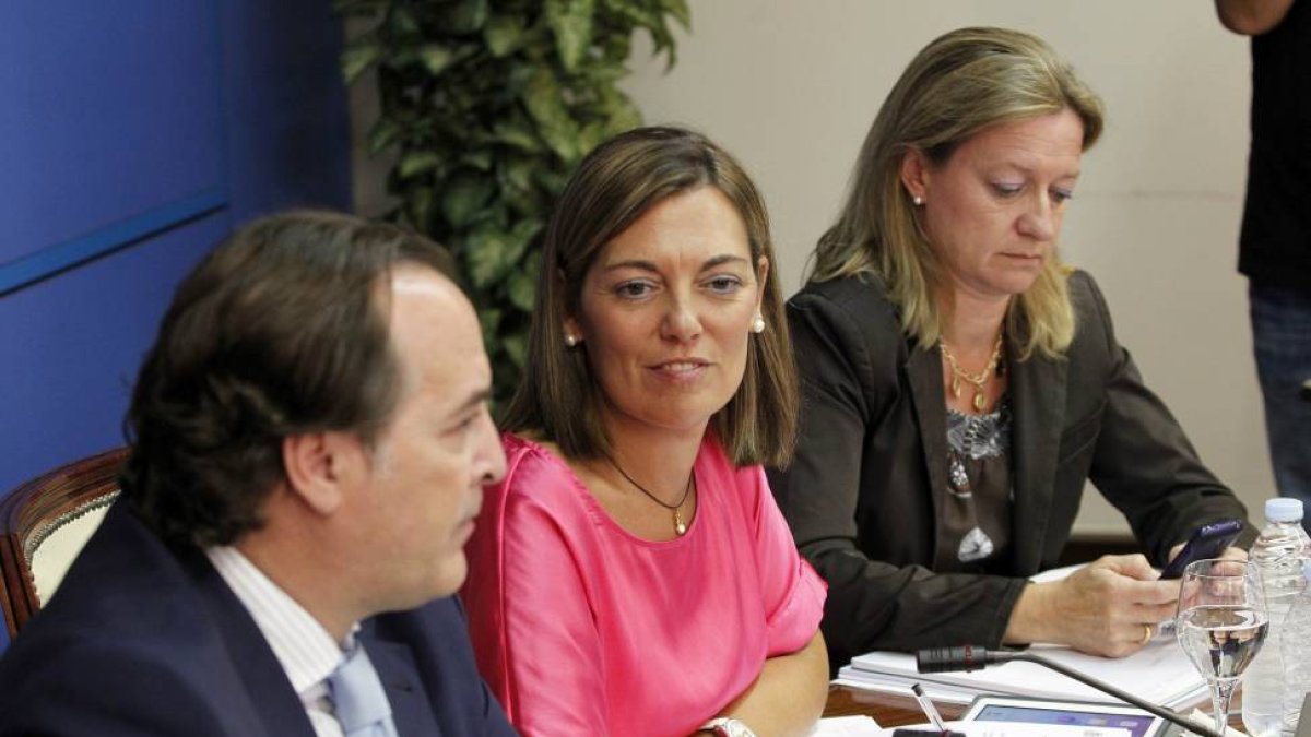 La consejera de Agricultura y Ganadería, Milagros Marcos, asiste a la sesión extraordinaria de la Conferencia Sectorial de Agricultura y Desarrollo Rural-Ical