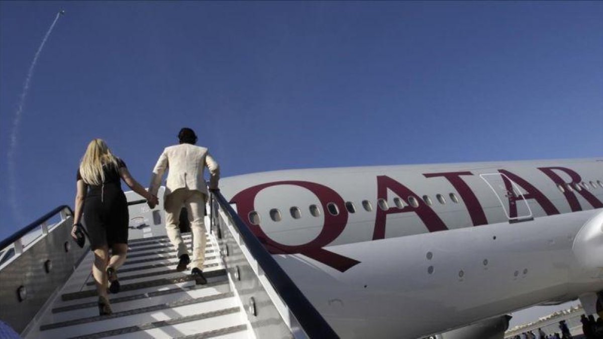 Un Boeing 777-200LR como el de la compañía Qatar Airlines que realizó el trayecto entre Doha y Auckland.-KAMRAN JEBREILI