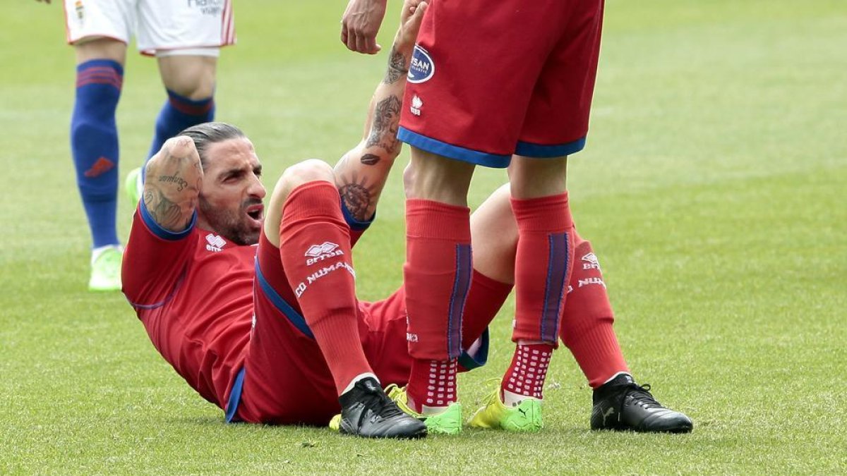 Mateu será baja el domingo en la visita del Sporting de Gijón a Los Pajaritos.-Mario Tejedor