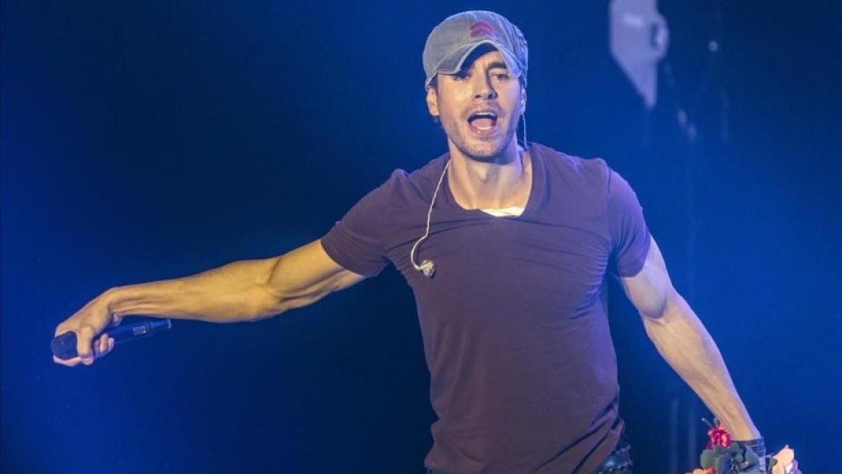 Enrique Iglesias, durante un concierto.-FERRAN SENDRA
