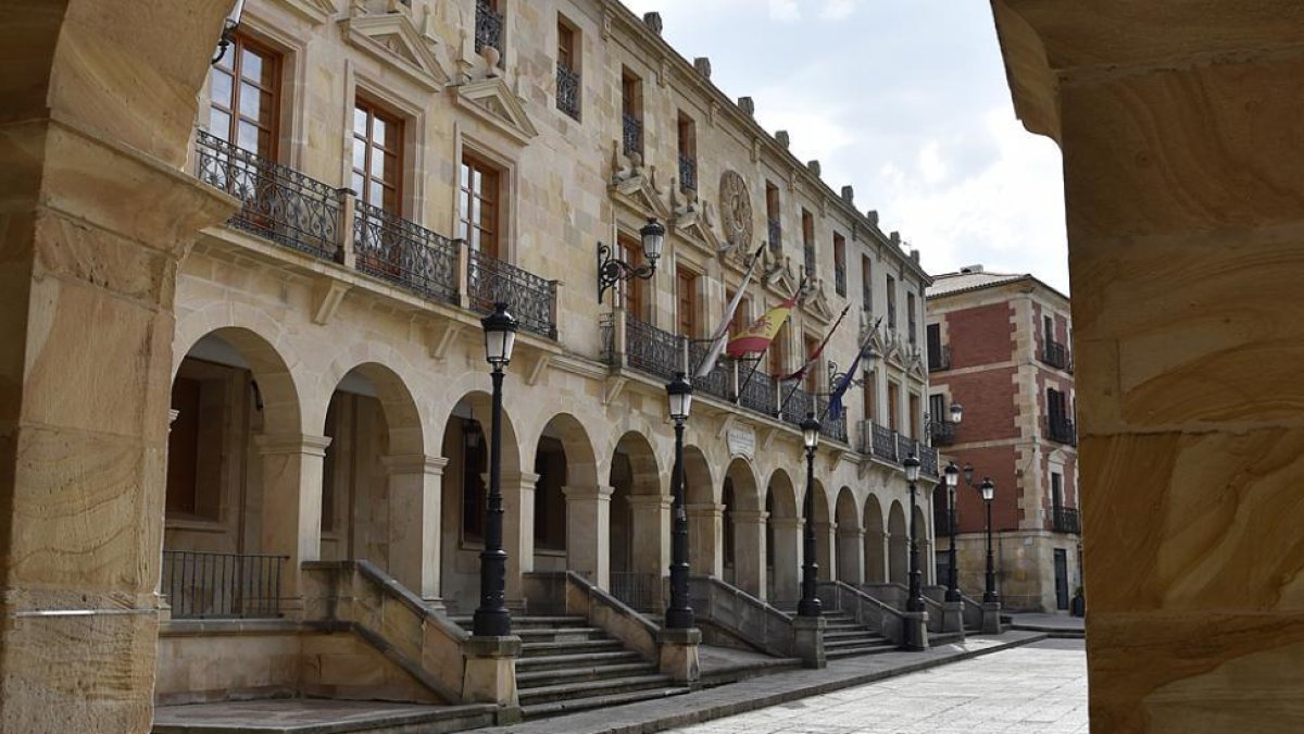 Fachada del Ayuntamiento.-Álvaro Martínez