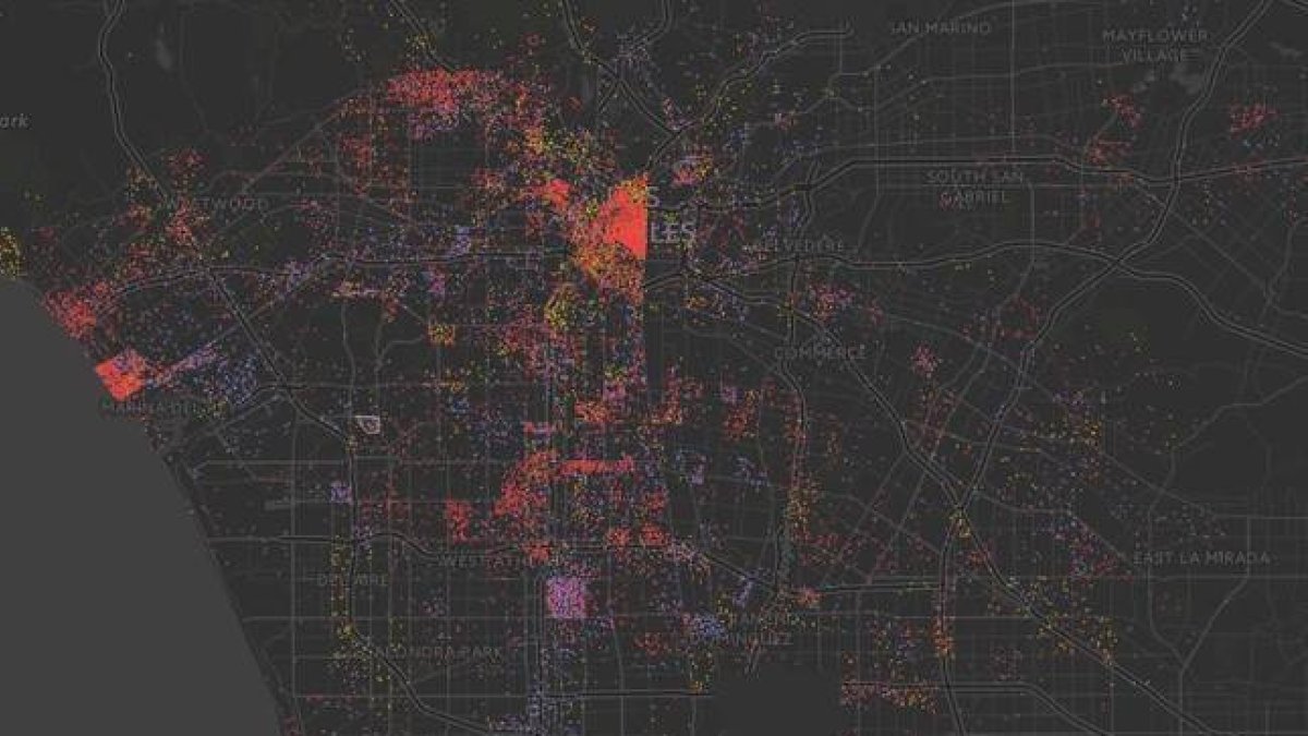 Este mapa interactivo muestra la ubicación de la población de personas sin hogar de Los Ángeles y muestra el dramático aumento de sintecho en la ciudad. En rojo se representa a las personas que viven en las calles, en verde, a aquellos que viven en tienda-LOS ÁNGELES TIMES