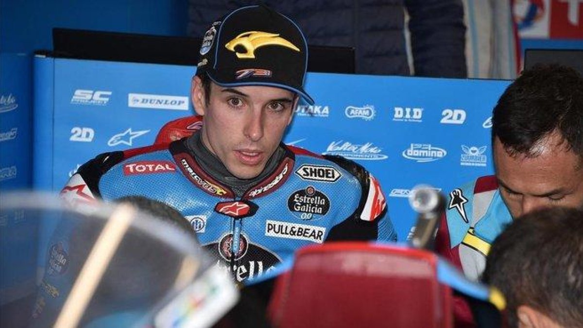 Àlex Márquez (Kalex), en su boxe de Phillip Island.-AFP / PETER PARKS