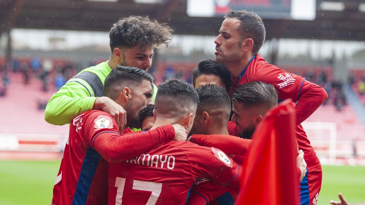 El objetivo del Numancia es jugar en la Primera RFEF la próxima temporada. MARIO TEJEDOR
