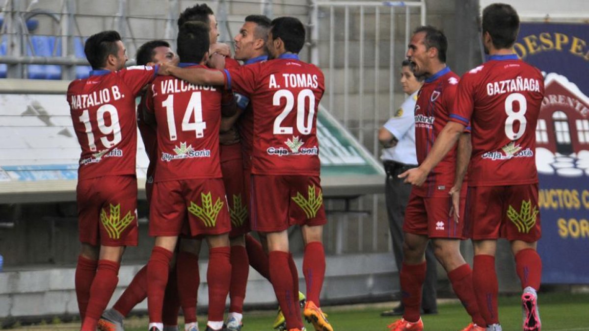 El Numancia quiere volver a celebrar una victoria un mes después.-Diego Mayor