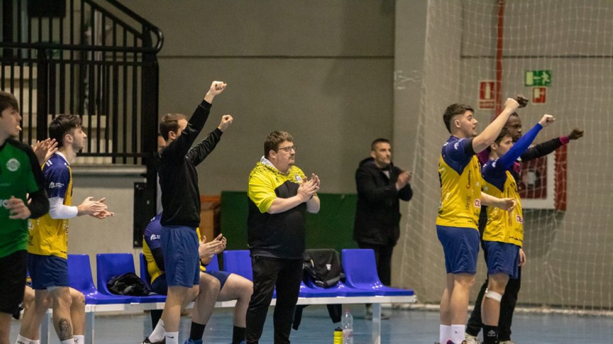 Lluelles quiere que el San Andrés lleve en volandas al BM Soria ante Santoña. GONZALO MONTESEGURO