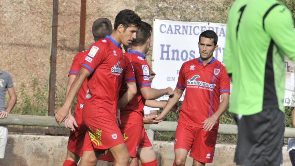 El delantero cedido por el Betis Alex Alegría es una de las caras nuevas del Numancia en la pretemporada.-Diego Mayor