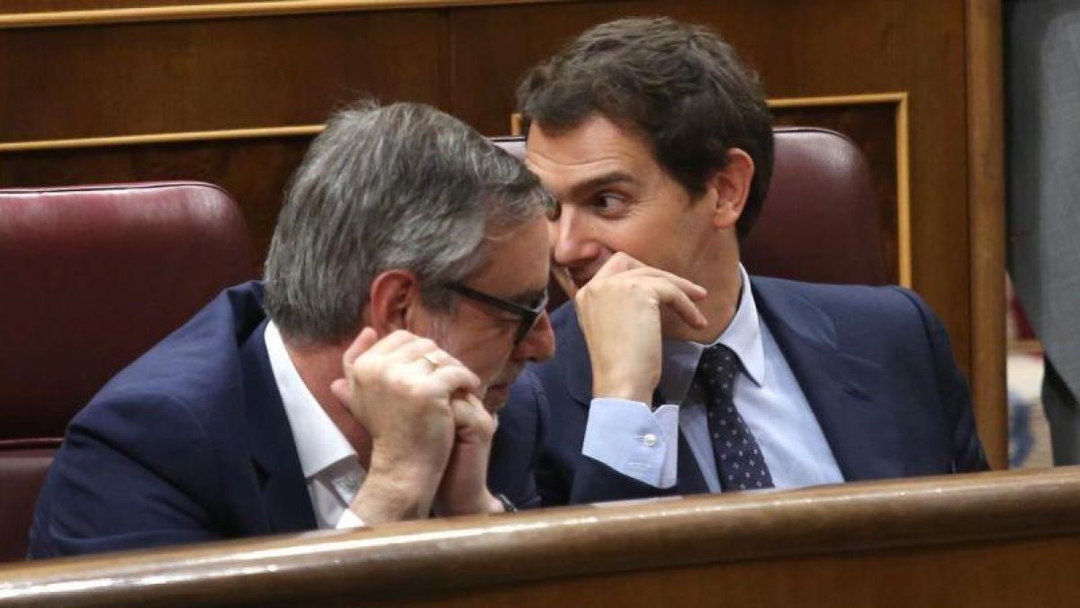 -EL PERIÓDICO
