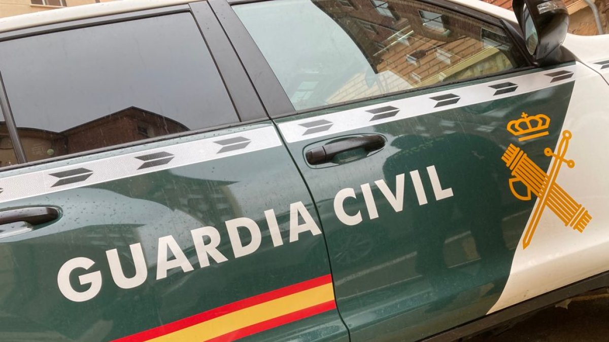 Vehículo de la Guardia Civil. HDS