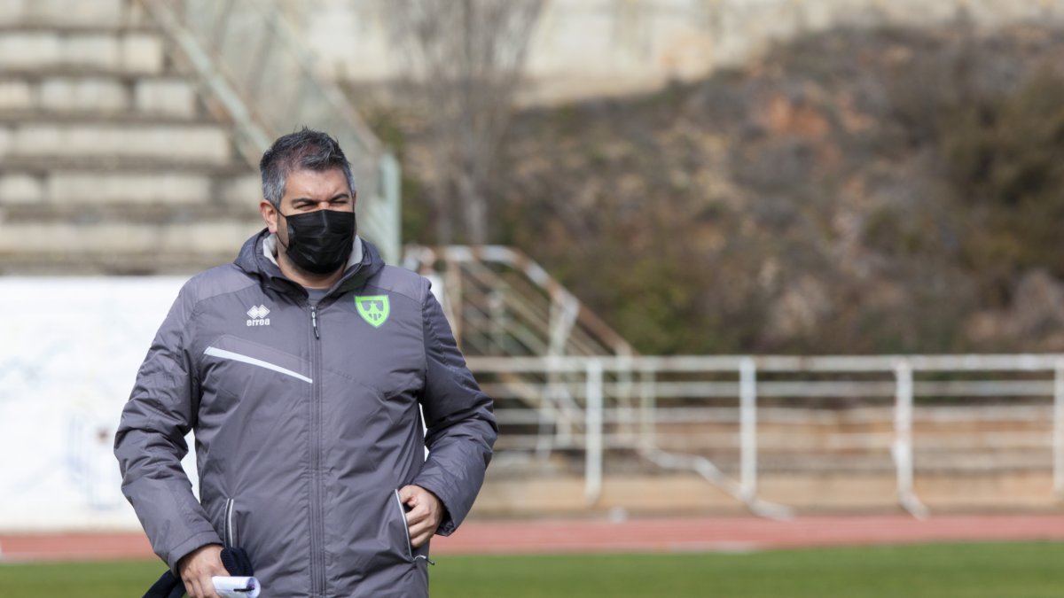 Álex Huerta en el anexo de Los Pajaritos en un entrenamiento. HDS