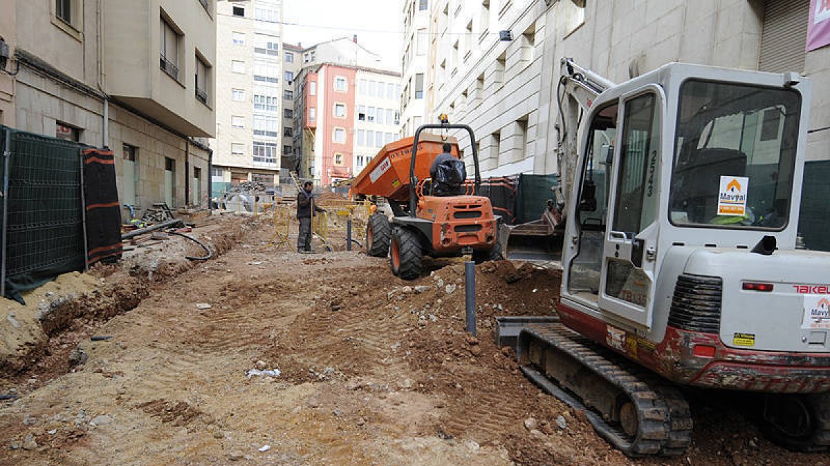 Las obras del mercado provisional. / V.G.-