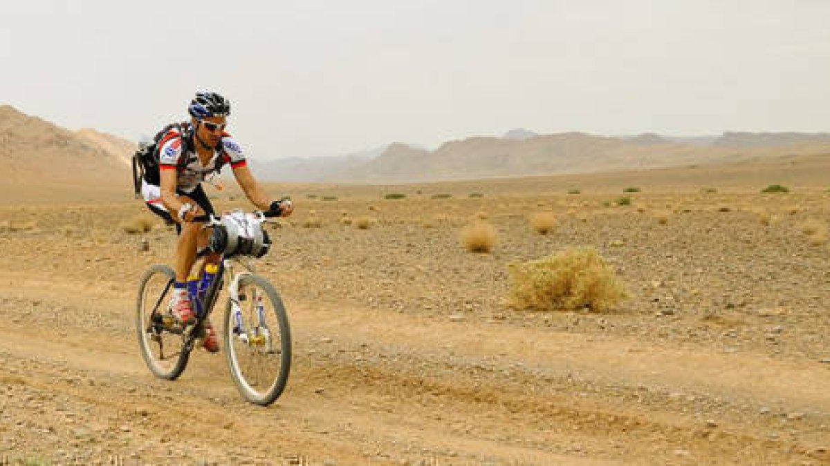 El burgense José Luis Gómez Miranda durante su participación en la Titan Desert del año pasado.-