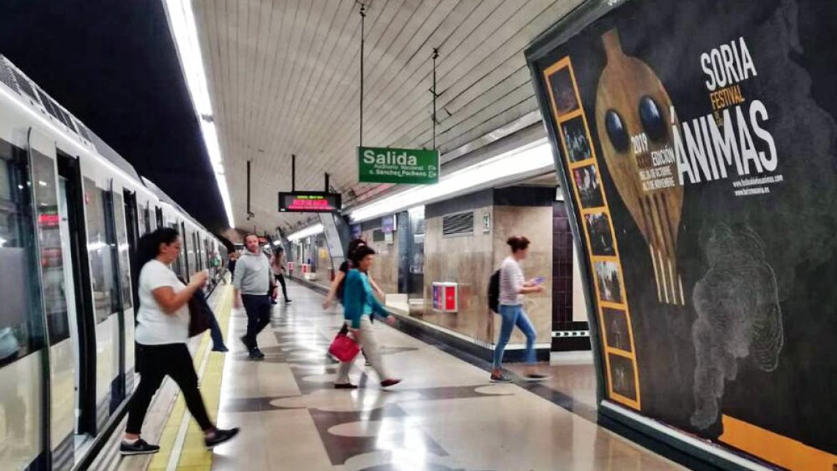 Imagen del metro de Madrid con la promoción del Festival de las Ánimas-HDS