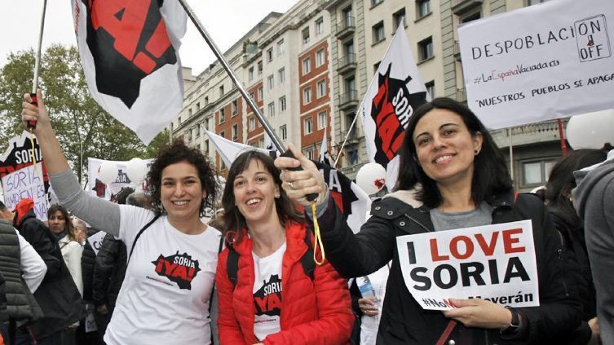Sorianas y orgullosas por Madrid.-MARIO TEJEDOR