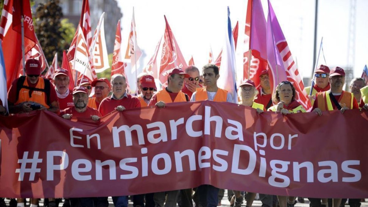 Protesta de pensionistas en Zamora, el pasado octubre.-/ NACHO GALLEGO (EFE)