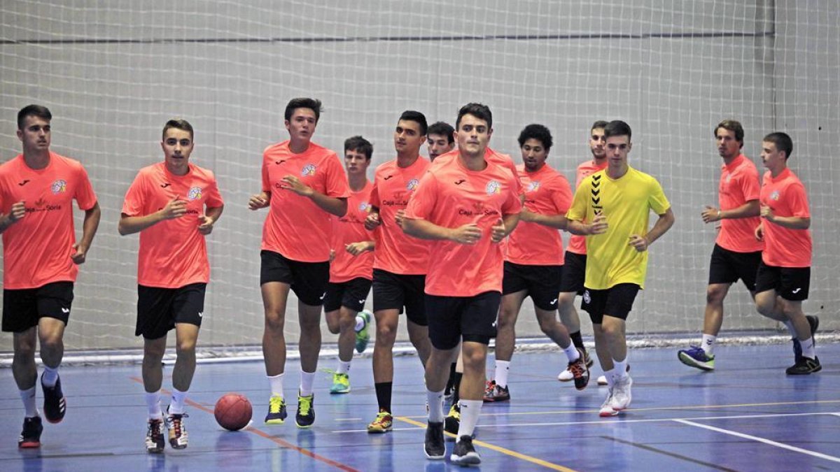 Llega la hora de la verdad para un Balonmano Soria que está entre los favoritos en el grupo B de la Primera Nacional.-Mario Tejedor