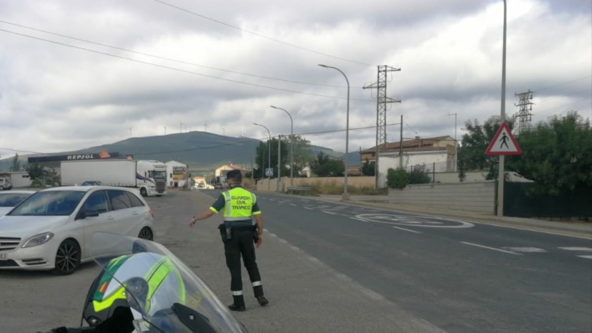 Control de la Guardia Civil de Tráfico. HDS