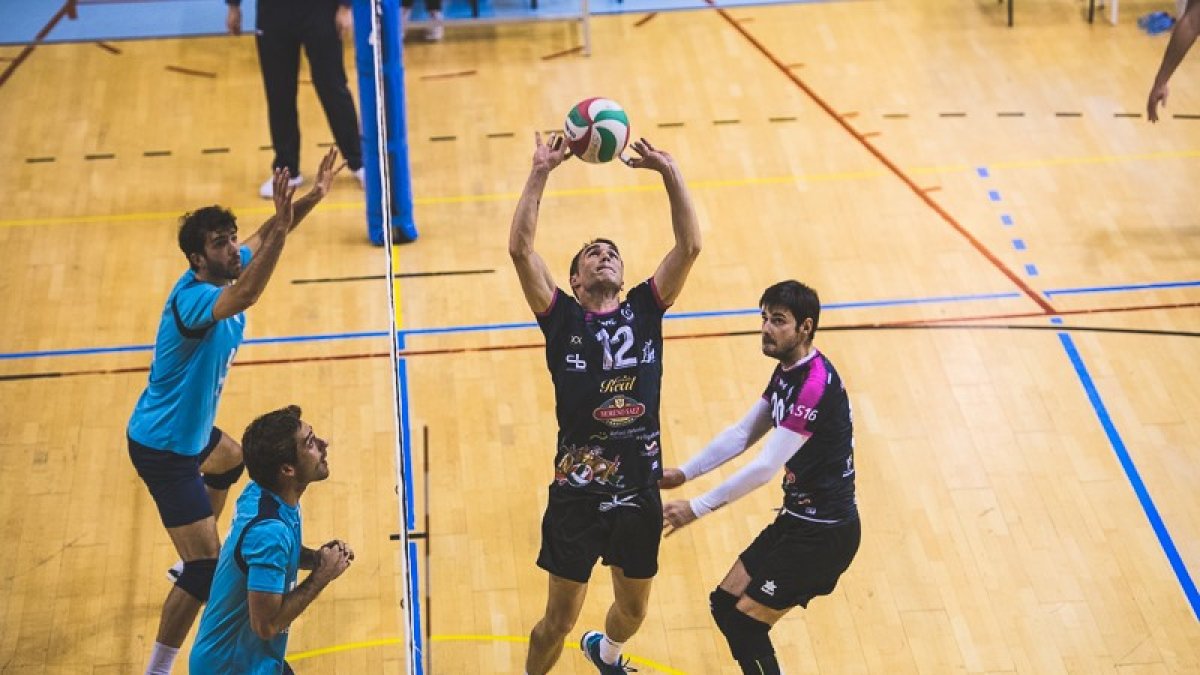 Un mermado Sporting Moreno Sáez se desplazó hasta Valladolid. CARLOS ARLEGUI
