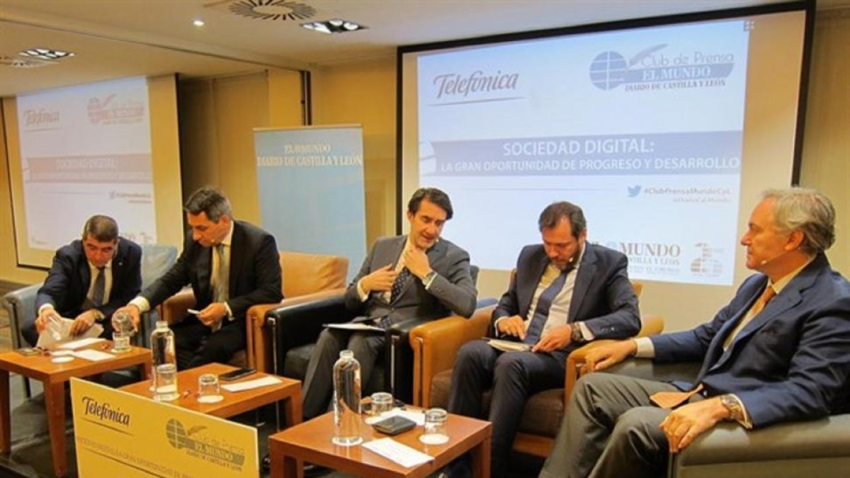 Un 22% de los hogares carece de conexión a Internet-EUROPA PRESS